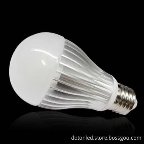 5W LED Bulb with 100 to 240V AC, 50/60Hz Working Voltage and 380 to 440lm Luminous Flux